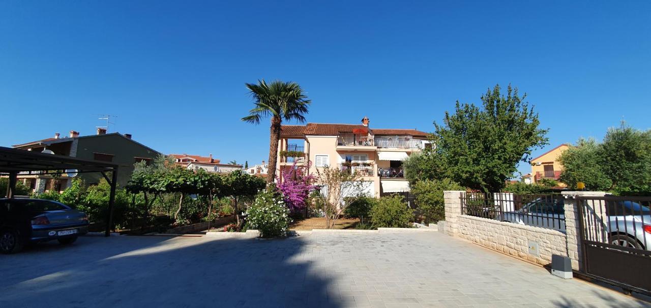 Apartment Vesna Rovinj Exterior photo