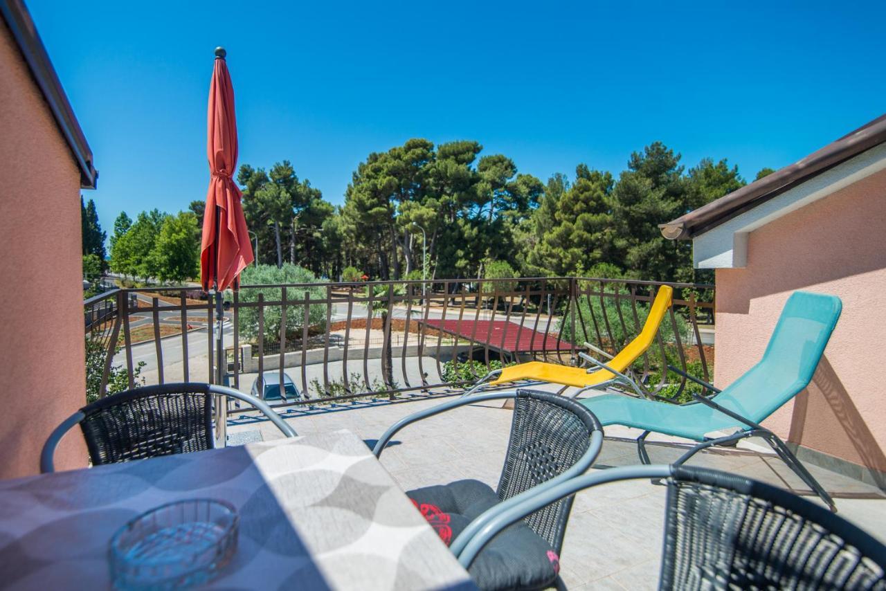 Apartment Vesna Rovinj Exterior photo